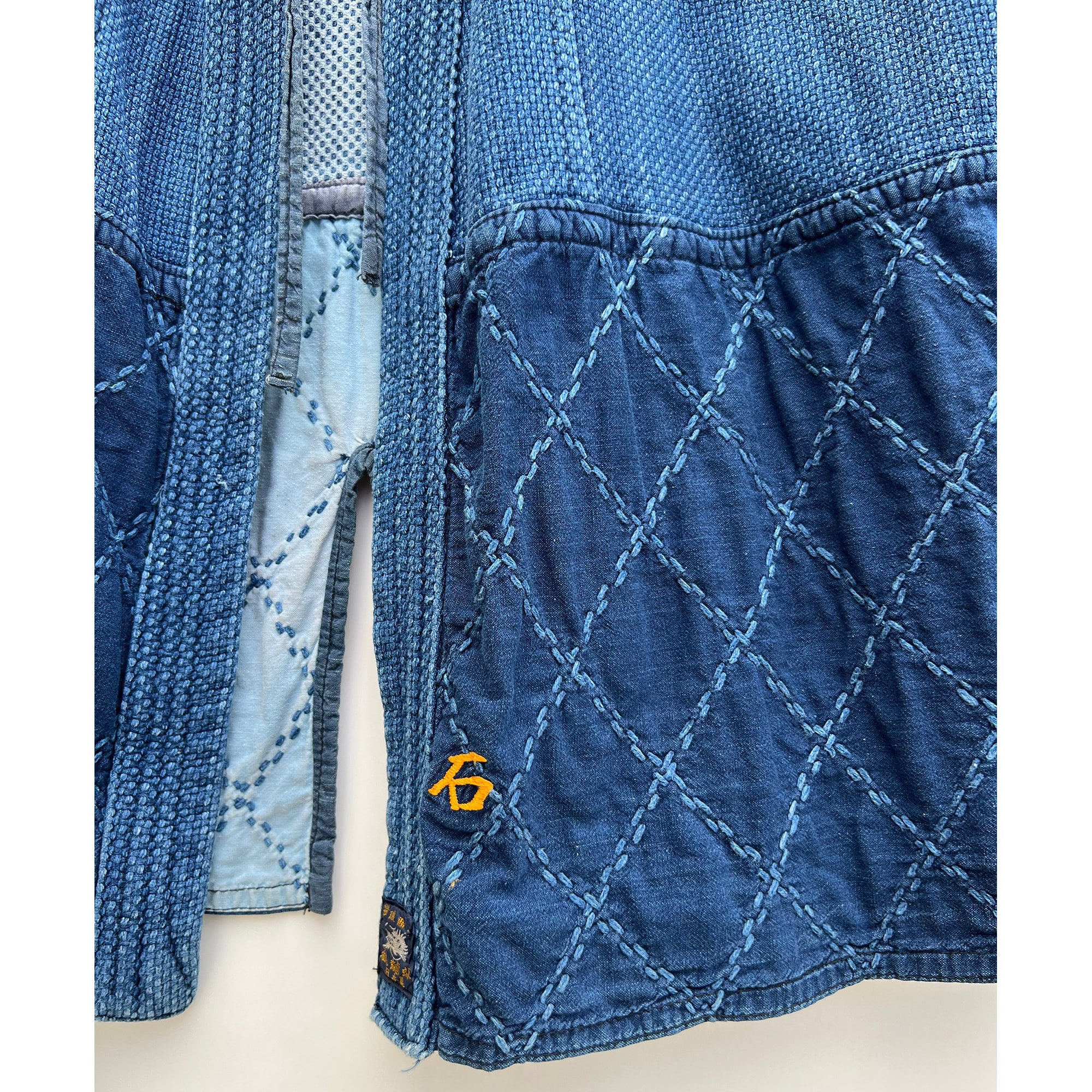Lighter blue kendo jacket with quilted diamond pattern